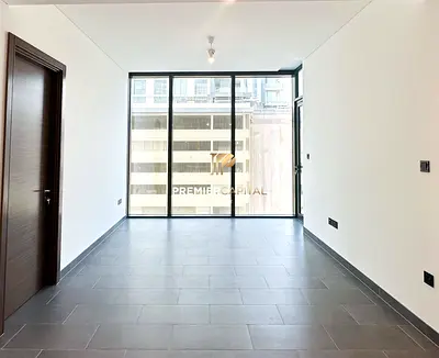 2BR Brand New | Vacant | Minutes away to Racecourse