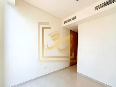 Modern Villa | Ready to Move In | Immense Plot