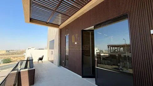 Luxury Villa for sale in Tilal