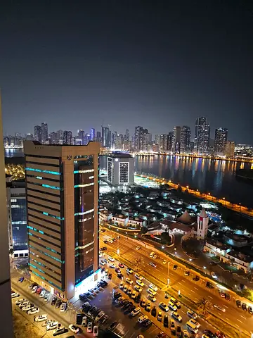 للبيع شقّة دوبلكس مميزة في برج الفراسة في  المجاز 1