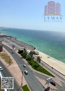 3 bedroom water front view on stunning location