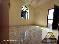 Affordable accommodation in a strategic location in the heart of Al Rashidiya