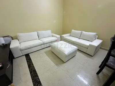 Classic Living Room Sofa Set Simple and elegant design with matching ottoman. Strong wooden base, du