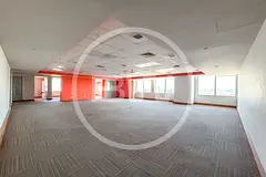 FITTED | LARGE OPEN WORKSPACE | HIGH FLOOR