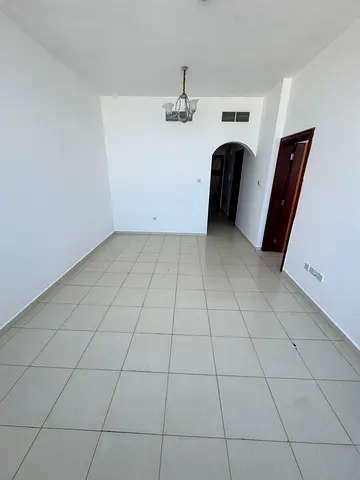 🔥 إعلان متميز – فرصة ذهبية للسكن في موقع استراتيجي 🔥  غرفة وصالة للإيجار – المجاز 3 ✨ تشطيب ممتاز | مساحة مريحة | موقع لا يُعوّض  💰 السعر: 38,000 د