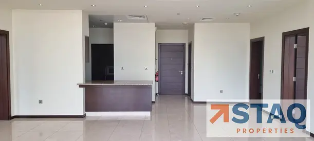 SPACIOUS l SEA VIEW l PRIME LOCATION