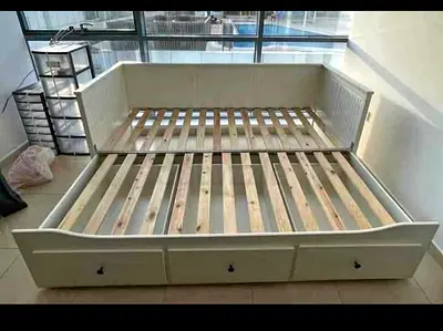 Item: Stylish Single Daybed with Built-in Storage Design: Space-saving corner style Storage: Three d