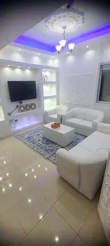 "رفاهية أبراج الأورينت: غرفه وصالة (ثاني ساكن) إطلالة الخور | شامل الفواتير | مسبح وجيم وبارك"