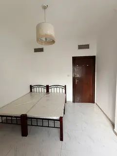 Spacious Room for Rent | Al Nahyan Area