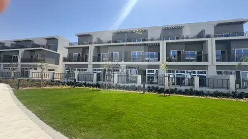 SINGLE ROW | OPP TO PARK | PERFECT 4 BR