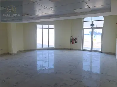محل تجاري مع ميزانين واسع | 1,140.97 قدم² / 106.29 م² | البلدة القديمة – رأس الخيمة | 75,000 درهم