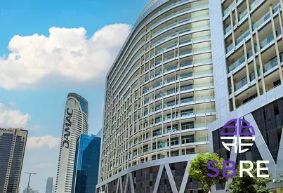 Modern 1 BR | Spacious Layout | Skyline View