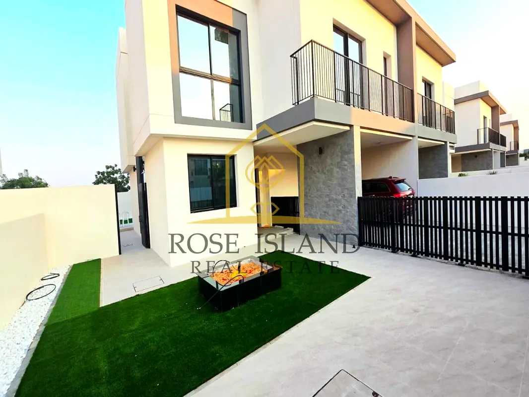 Ready To Move In|Single Row|Prime Location