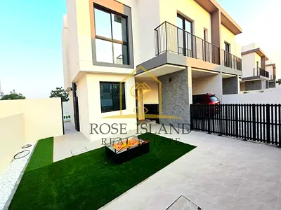 Ready To Move In|Single Row|Prime Location
