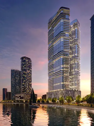 للبيع  بنتهاوس فخم بمواصفات راقية  مع اطلالات بحرية على ممزر دبي وشارقة