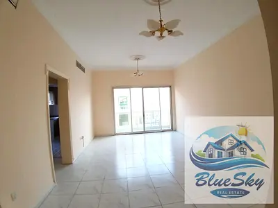 SPACIOUS APARTMENT 2BHK WITH BALCONY CLOSE TO KING FAISAL ROAD RENT 36K