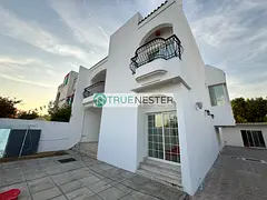 Spacious 5-Bedroom Villa for Rent in Jumeirah 2