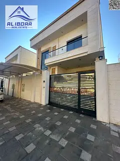 For Rent – 5 Bedrooms Villa in Al Yasmeen | Ajman 📍 Location: Ajman – Al Yasmeen 🏠 Villa D