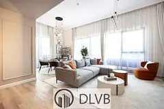 LUXURY 3 BR APT/ VACANT/ RENOVATED/ FULLY FURNISHED