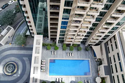 Downtown fully furnished studio