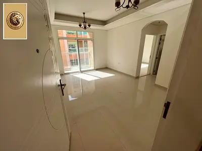 للايجار بعجمان غرفتين وصاله بعجمان  تسهيلات في الدفع 4 أو 6 دفعات تأمين شيك لايصرف  يوجد 2 حمام خزائن بالحائط بكل غرفه  يوجد غرفه ماستر