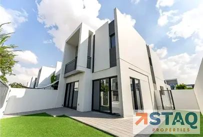 CORNER UNIT | SPACIOUS | READY TO MOVE