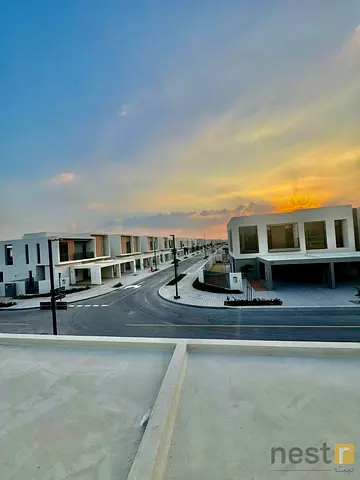 Ready to Move || Spacious Layout || High end Finishing