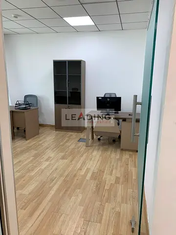 FULLY FURNISHED OFFICE | VACANT WITH VIEW