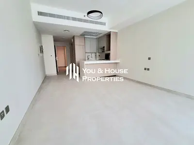 High Quality Studio I Stunning Layout I Contact Us Now