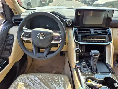 2026 Toyota LAND CRUISER 照片 7