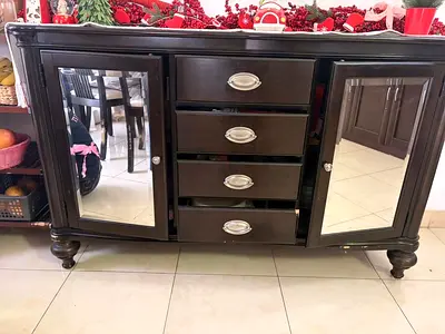 Buffet Table