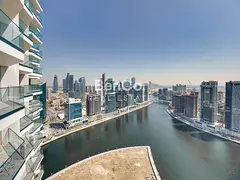 High Floor | Canal View | Vacant | 17 Series