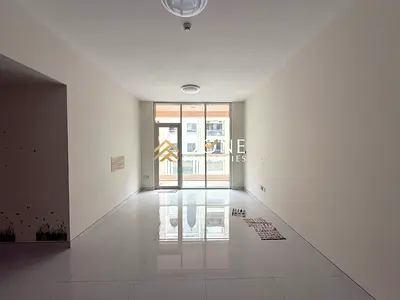 Spacious 2BHK with Balcony, Wardrobe & Master Bedroom with parking