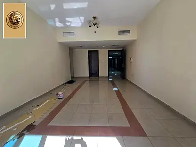 للايجار السنوي بمنطقه عجمان ثلاث وصالة  مساحه كبيرا. 3 حمامات وغرفه غسيل    للايجار السنويه   ا قريب جدا لمخرج دبي والشارقة قريب جدا لجميع الخدمات