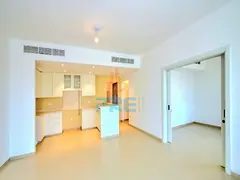Three Bedroom + Maid’s Room I Bright and Spacious