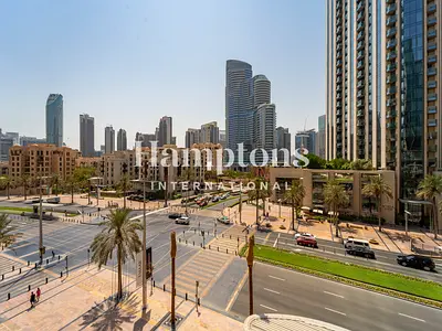 Exclusive | BLVD View | Huge Layout | 5min To Burj