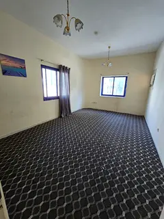 3 bedrooms + hall with 2 balconies Large area, no AC Price: 38,000 4 or 6 installments Commission: 3