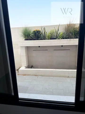 Modern villa for sale in Alyasmin