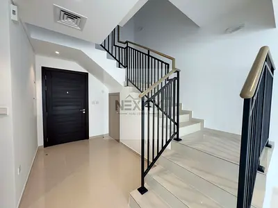 GUNIUNE LISTING | SINGLE ROW | VACANT | BRAND NEW