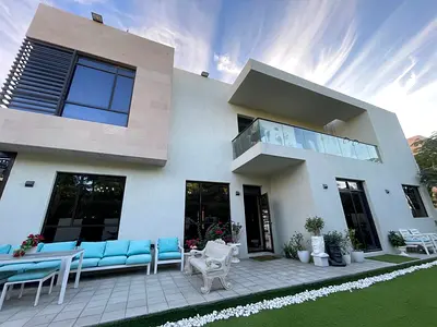 فخامة وخصوصية بلا رسوم صيانة | ڤيلا مستقلة في مساكن نسمة – أرادَا