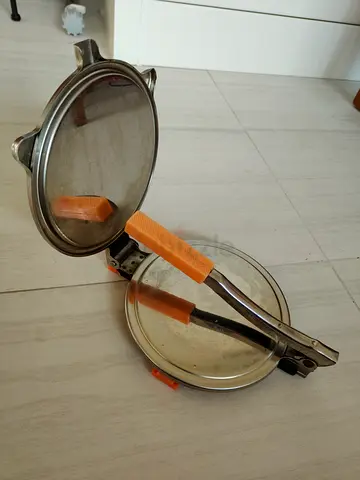 Stainless Steel Puri Maker