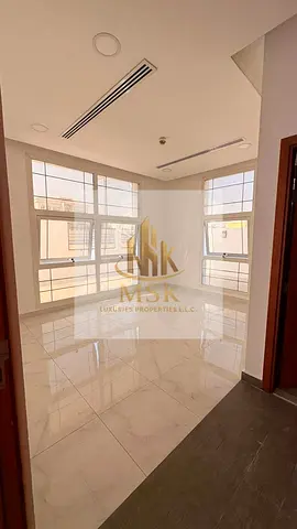 BRAND NEW FIVE-BEDROOM CUSTOM BUILT VILLA