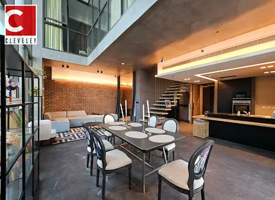 Unique Duplex - Urban - Vacant