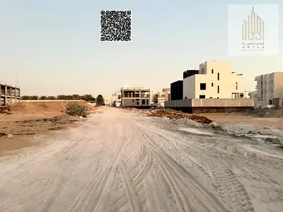 Exceptional plot of land for residential villas, street and alley access, 3014 sq ft