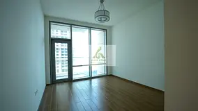 Luxurious 2Br | Ready to Move | Prime Location