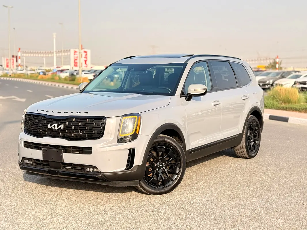 Kia Telluride 2022 — photo 1 of 20