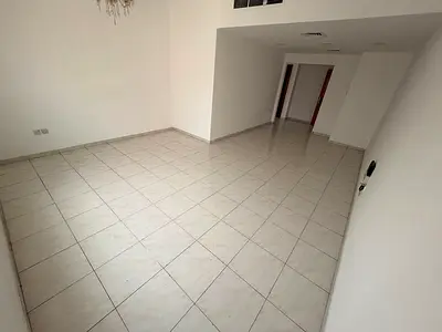 الراشديه، عجمان – موقع متميز وقريب من جميع الخدمات الحيوية، مع سهولة الوصول لمخارج دبي والشارقة وطريق الشيخ محمد بن زايد. المنطقة مثالية للعائلات والم