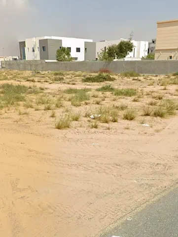 للبيع ارض سكنية في منطقة الحوشي