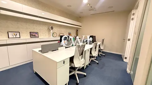Vacant | Fully Fitted | Corner Unit