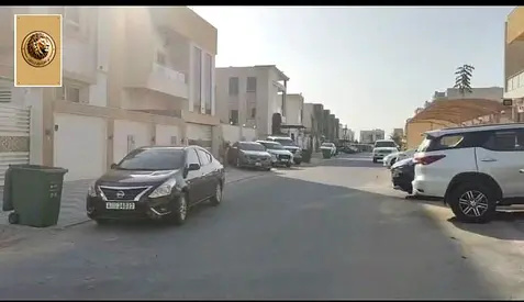 للبيع أرض سكنية مميزة في الياسمين – مخطط السعادة 📍 🔹 الموقع: وسط فلل سكنية راقية 🔹 قريبة من جميع الخدمات 🔹 شوارع قار 🔹 قريبة من مسجد 🔹 مساحة الأ